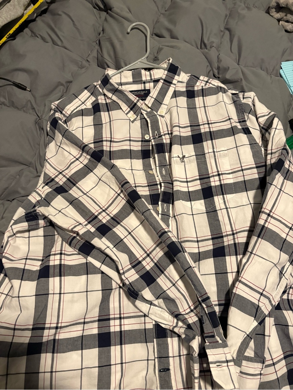 American Eagle Outfitters Men’s White, Navy & Gray Plaid Shirt Jacket